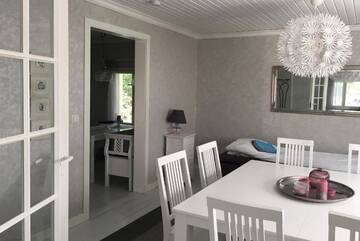 Фото номера Апартаменты с 2 спальнями Гостевой дом Villa Romantica г. Коккола 28